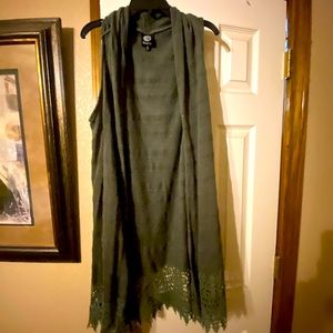 COPY - Lace bottom duster